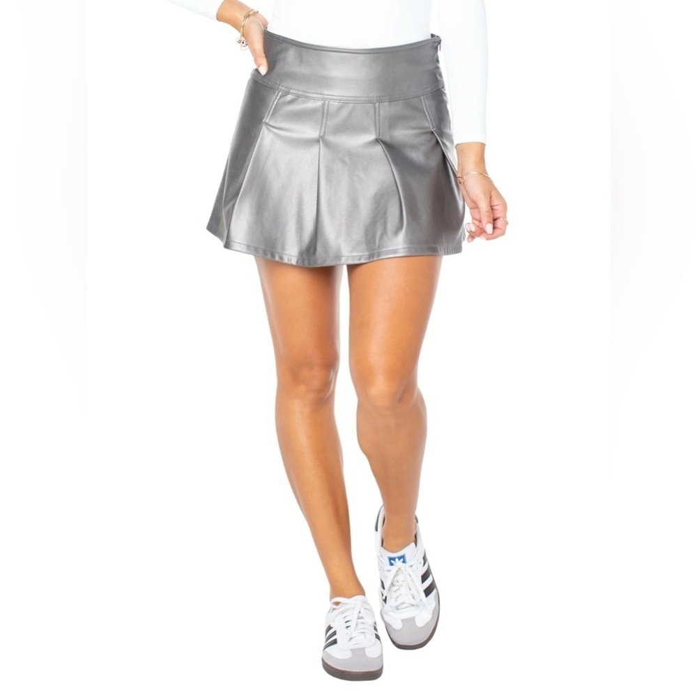 Celebrity Pink Metallic Gray Skirt